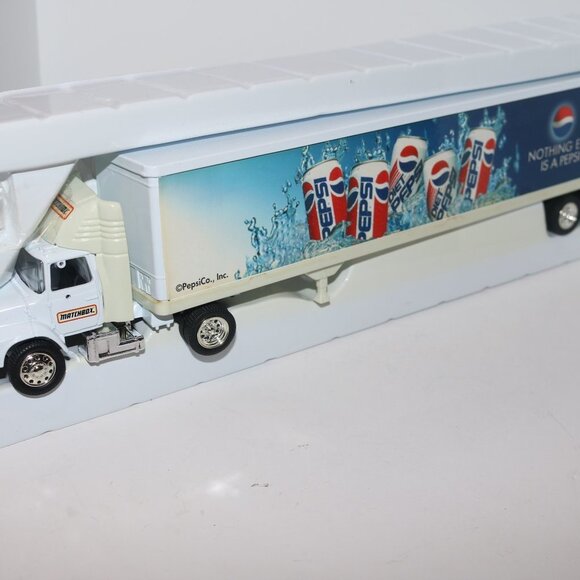 Matchbox Gold Collection King Size Rigs Pepsi truck with box - Picture 10 of 12